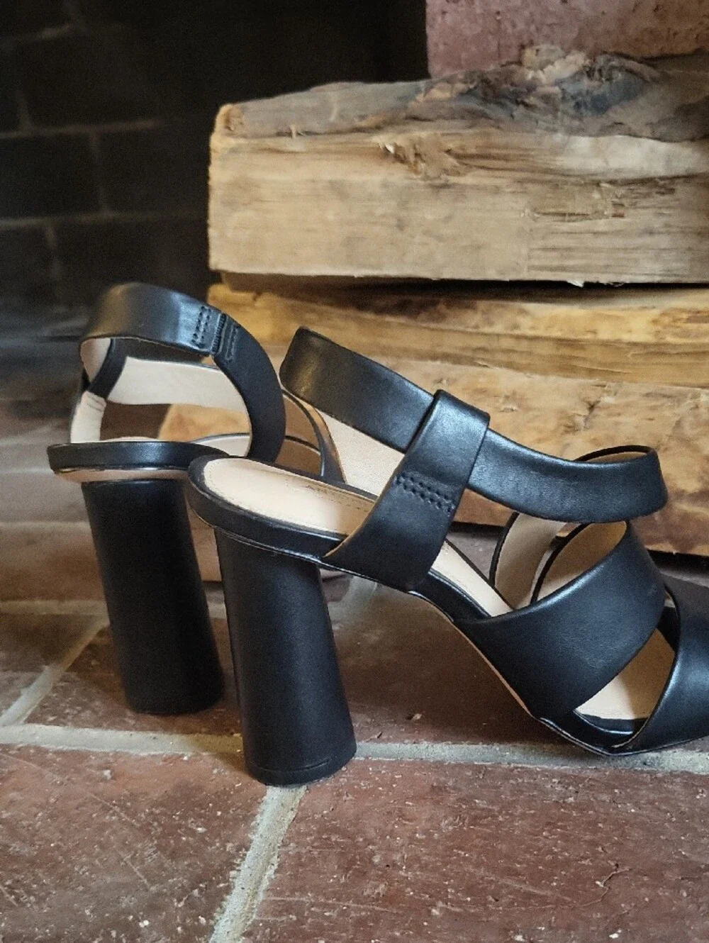 ANTONIO MELANI Black Strappy Block Heel Sandals